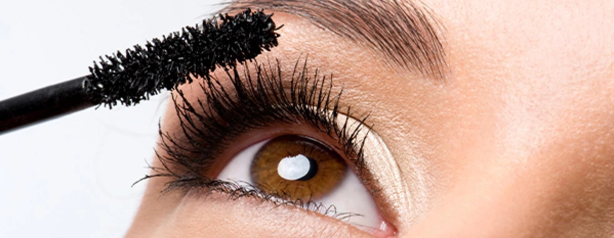 El maquillaje para los usuarios de lentillas