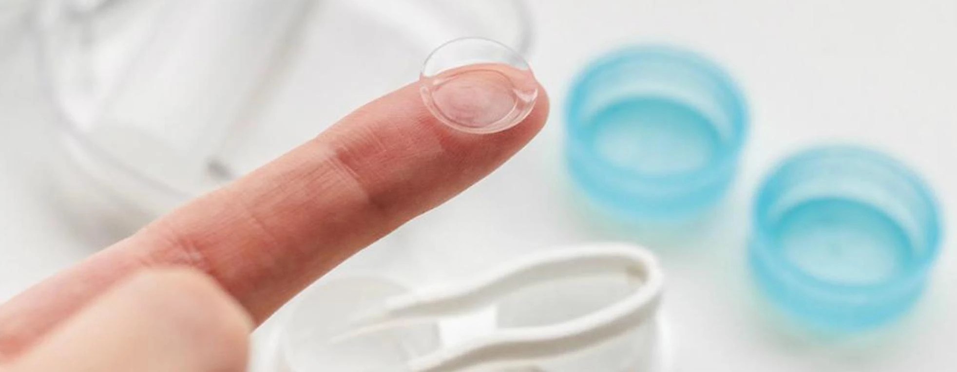 Was tun, wenn Kontaktlinsen ausgetrocknet sind?