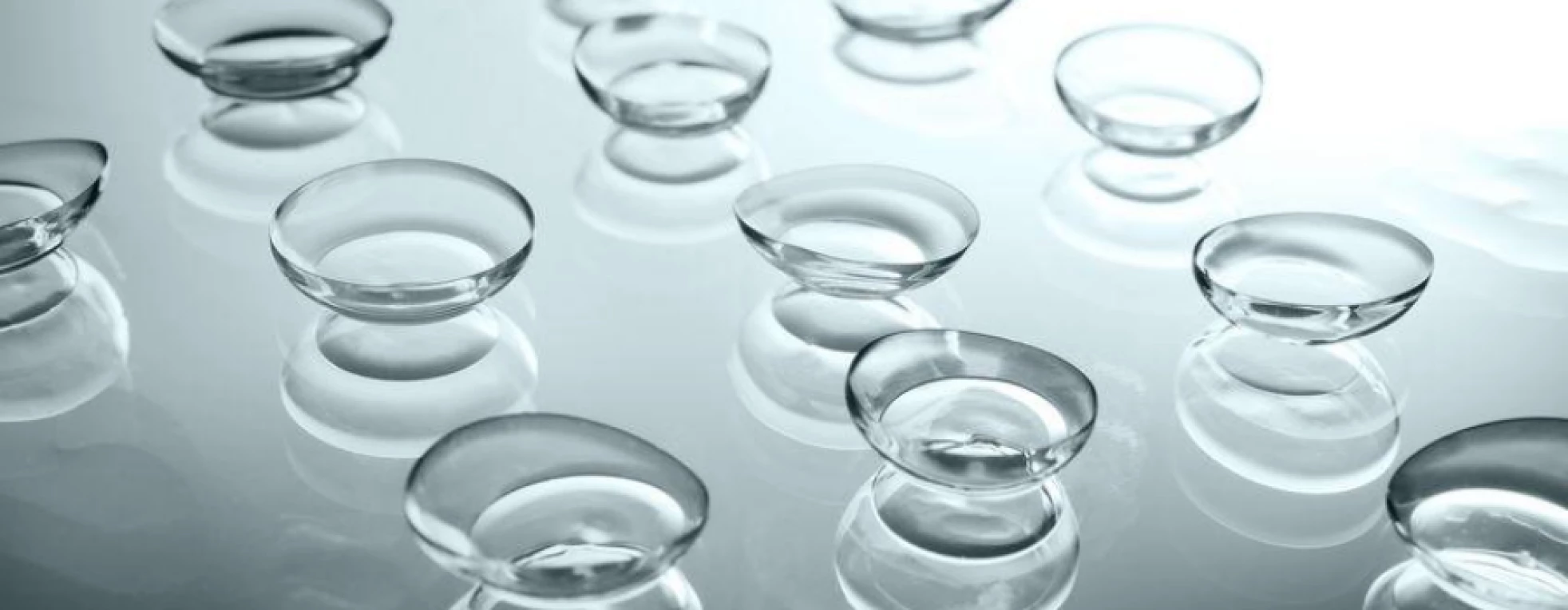 Vergelijking met lenzen voor droge ogen