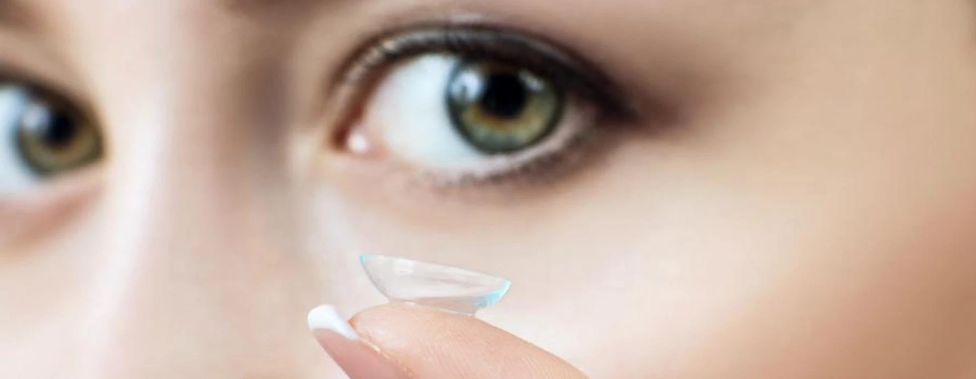 An Kontaktlinsen gewöhnen