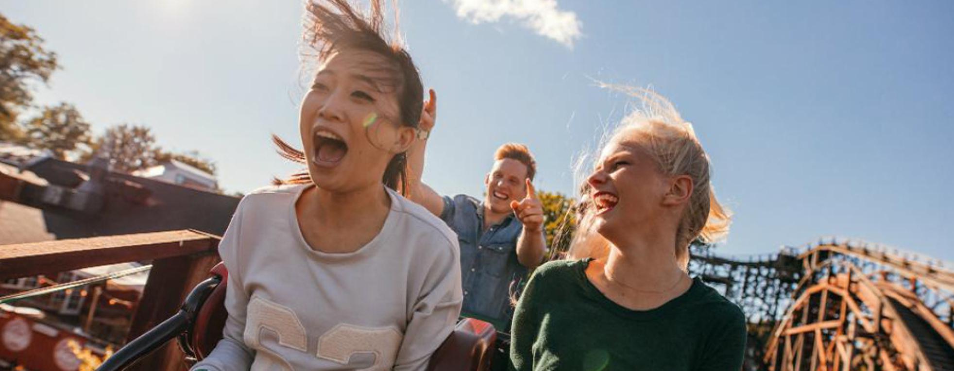 Mit Kontaktlinsen in die Achterbahn