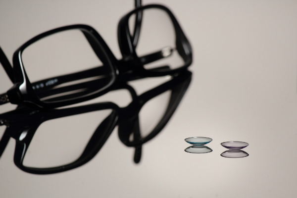 Brille-vs.-Kontaktlinse