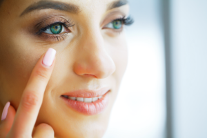 green coloured contact lenses